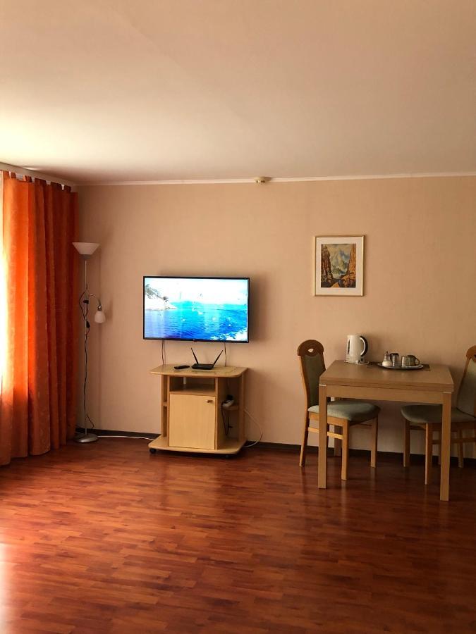 Priedaine Hotel คราซลาวา ภายนอก รูปภาพ